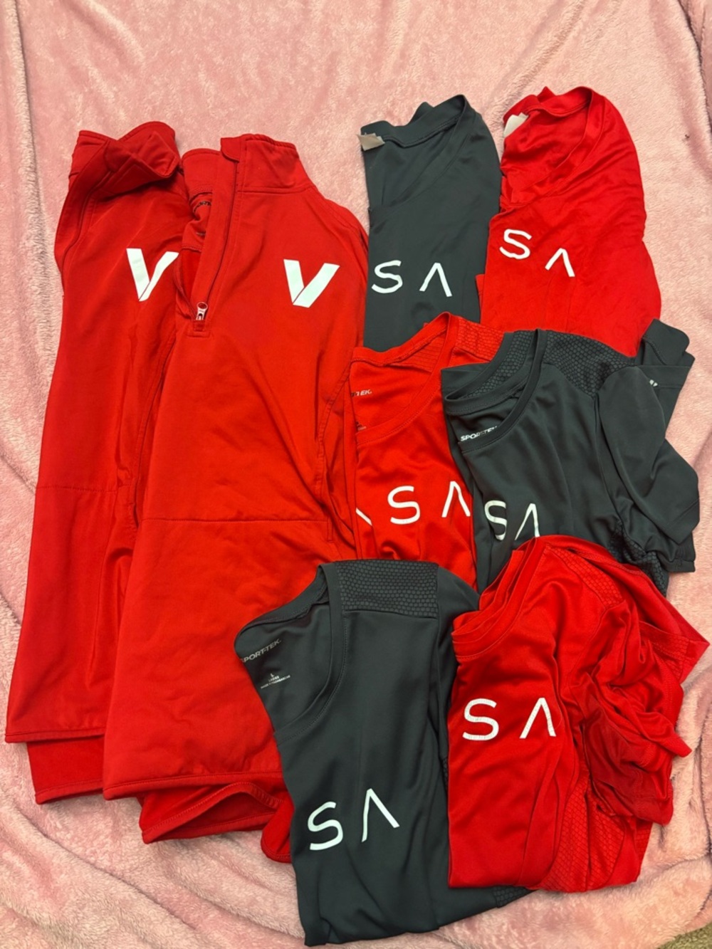 Vasa Fitness tops